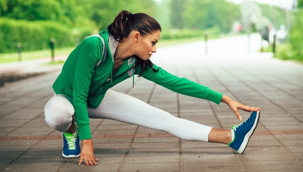 woman-stretching-before-workout