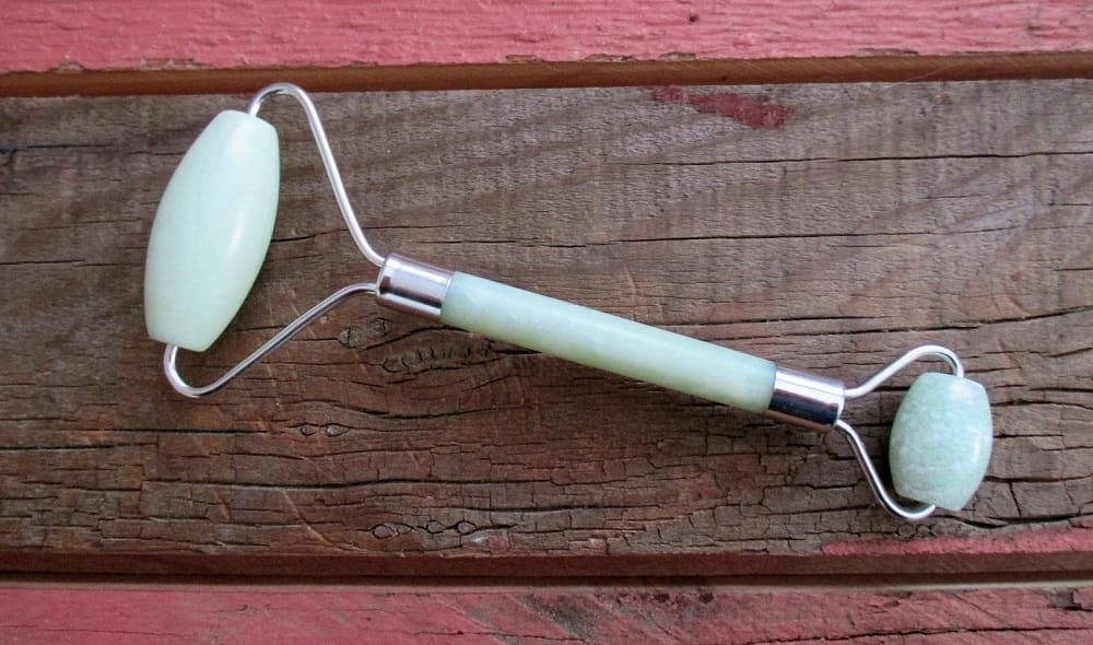 How Jade Roller Works MyBeautyGym