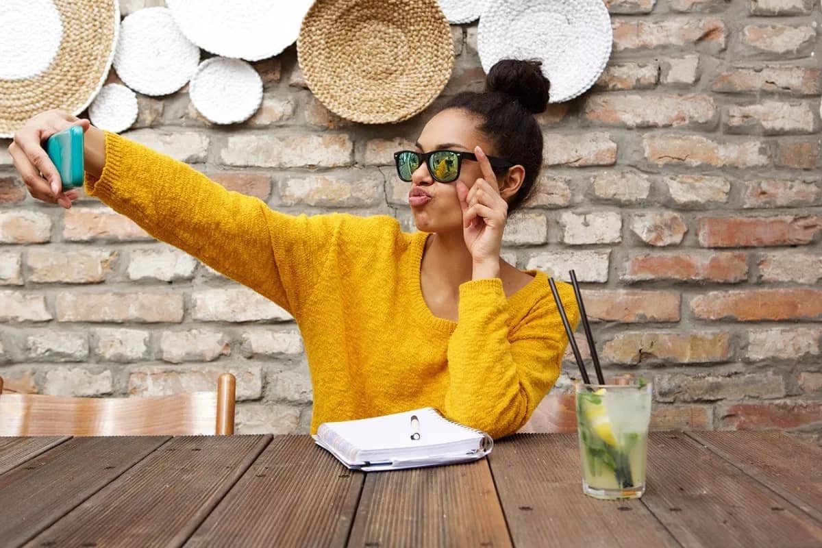 Cell phone addiction test, Cell phone addiction studies, Phone addiction help, Cell phone addiction treatment, Cell phone addiction symptoms