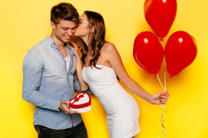Valentines gifts for boyfriend, Valentine gifts for husband, Valentine gifts for him romantic, Valentines day gifts for boyfriend, Valentines day gifts for him 2019