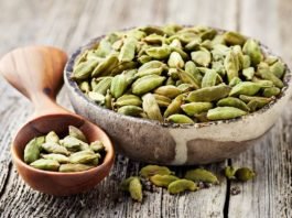 Health benefits of cardamom, Cardamom to treat dental problems, Cardamom treats stomach issues, Cardamom benefits weight loss, Cardamom benefits ayurveda
