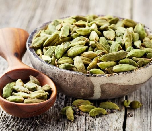 Health benefits of cardamom, Cardamom to treat dental problems, Cardamom treats stomach issues, Cardamom benefits weight loss, Cardamom benefits ayurveda