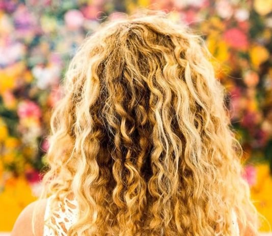4 Stunning Ways To Curl Your Hair