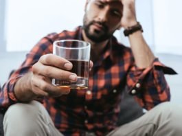 How To Manage Alcohol Withdrawal Staying At Home