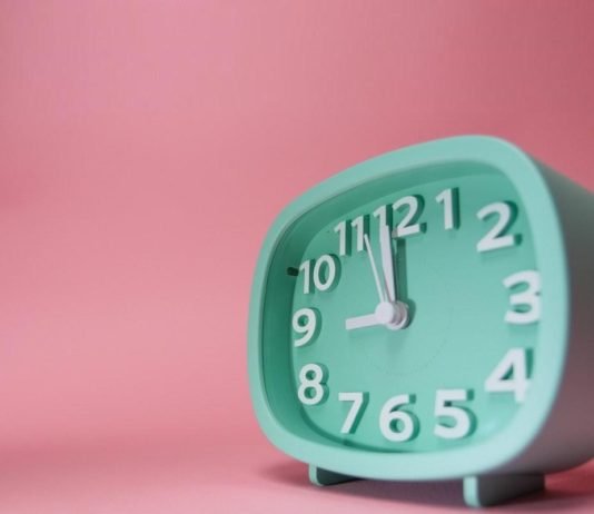 How do celebrities look so young