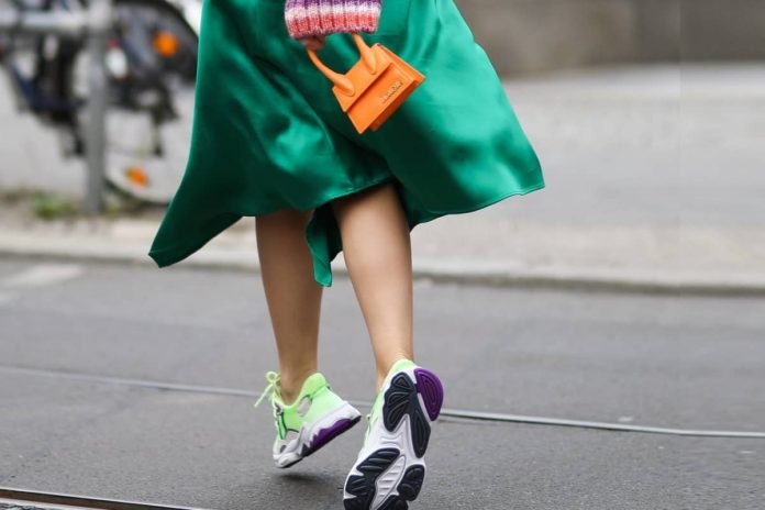 Chic Ways To Dress Up Your Gym Shoes