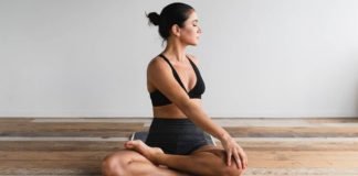 What Are The Best Yoga Poses For Beginners-min