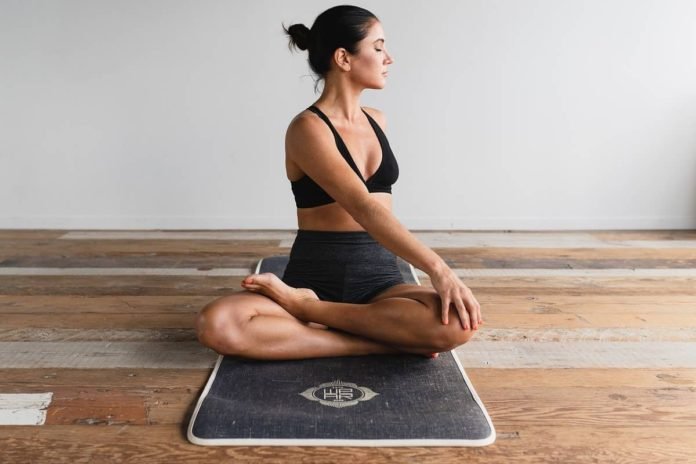 What Are The Best Yoga Poses For Beginners-min What Are The Best Yoga Poses For Beginners-min