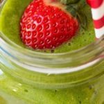 Strawberry and Spinach Smoothie Without Yogurt