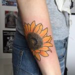 Beautiful-Sunflower-Tattoo-Designs-with-Meanings21