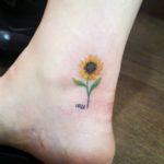 Beautiful-Sunflower-Tattoo-Designs-with-Meanings48
