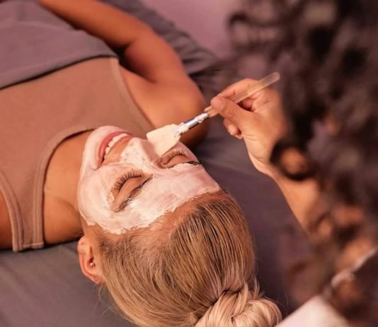 Facials in skincare routine