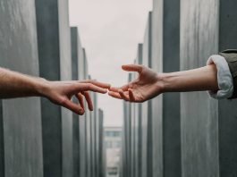 Strategies for Those Coping With a Family Member's Addiction